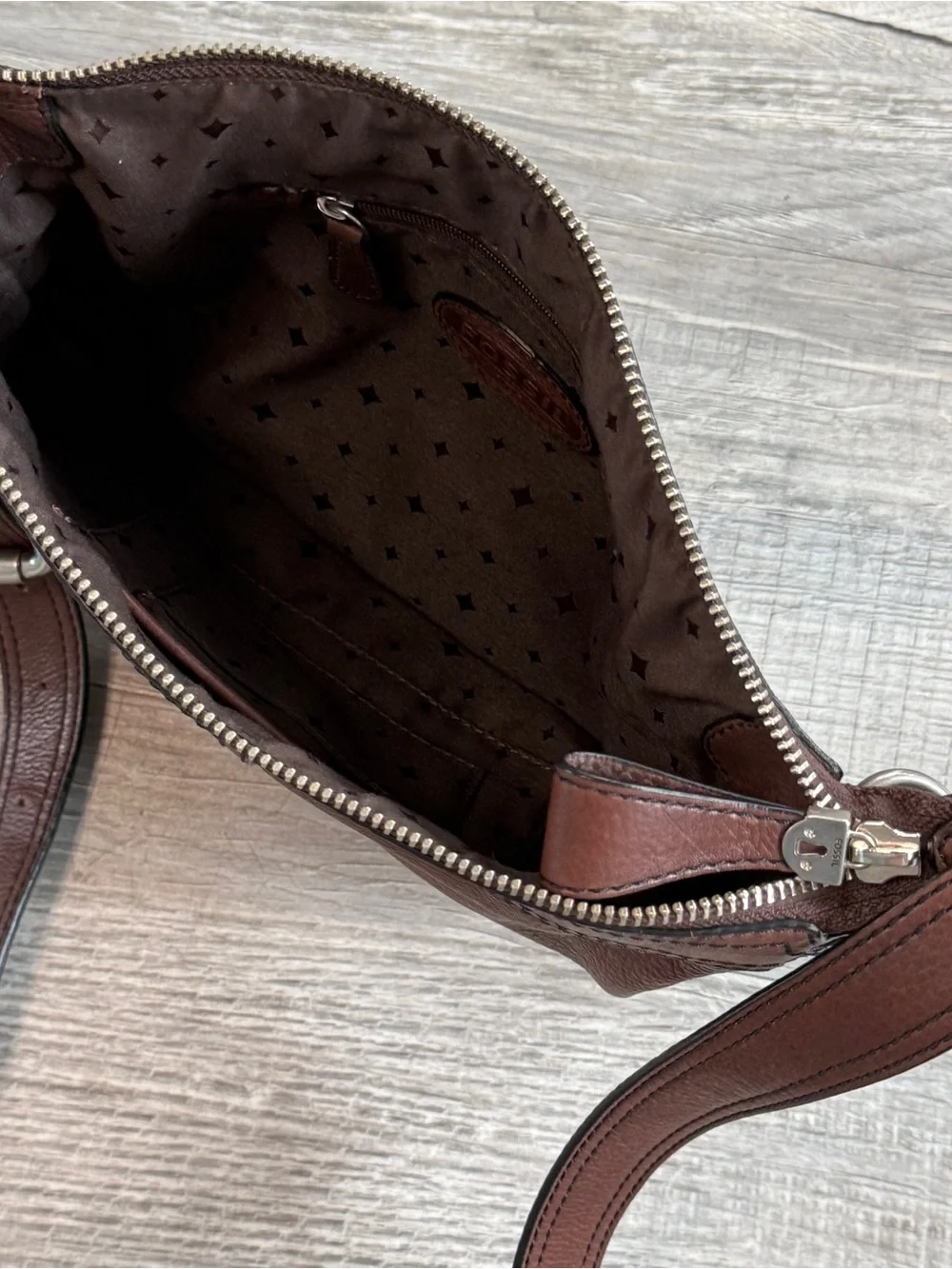 Fossil Maddox Leather Bucket Hobo Bag